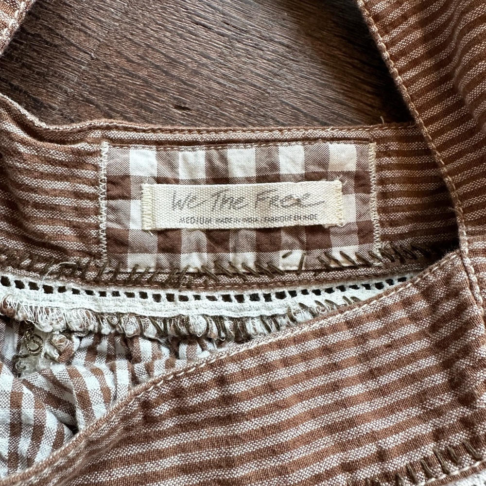 We the free top, medium - Picture 3 of 3